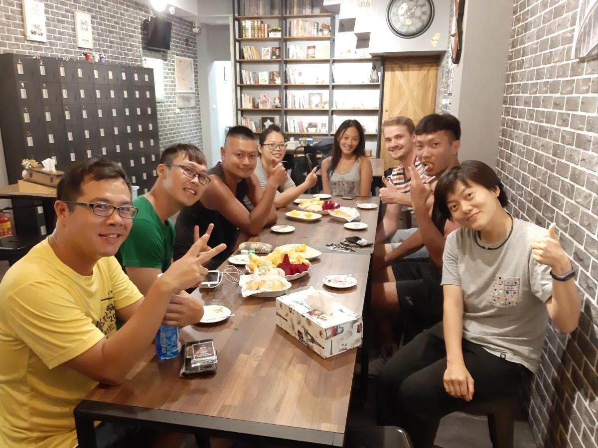 Quiet Hostel - Minquan Inn Tainan Luaran gambar