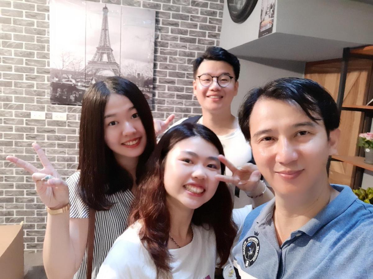 Quiet Hostel - Minquan Inn Tainan Luaran gambar